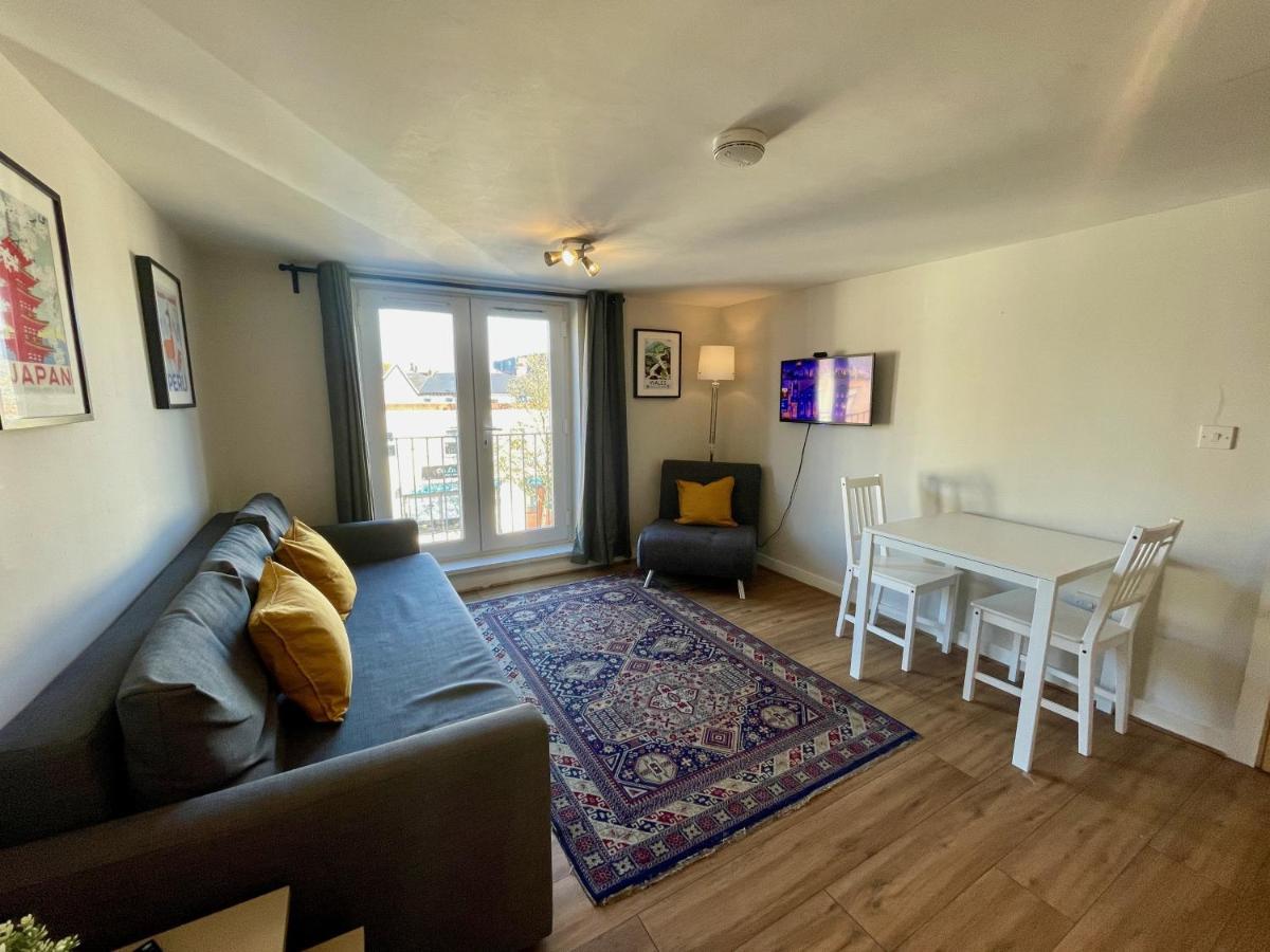 **6 Person City Centre Apartment** 카디프 외부 사진